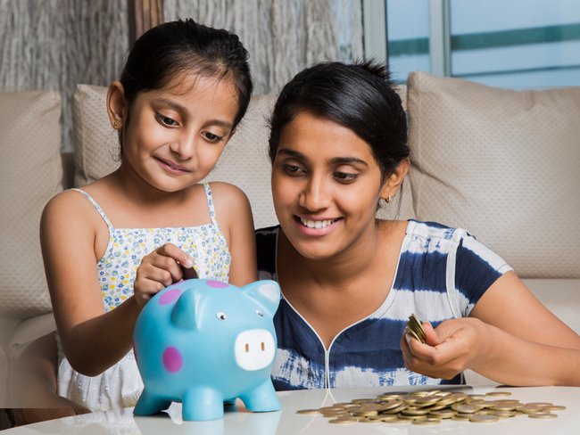Examples of Toys That Teach Financial Literacy